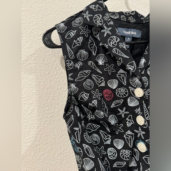 NWT ModCloth Seashell Novelty Linen Blend Black White Red Blue Sleeveless Top S - Picture 4 of 14